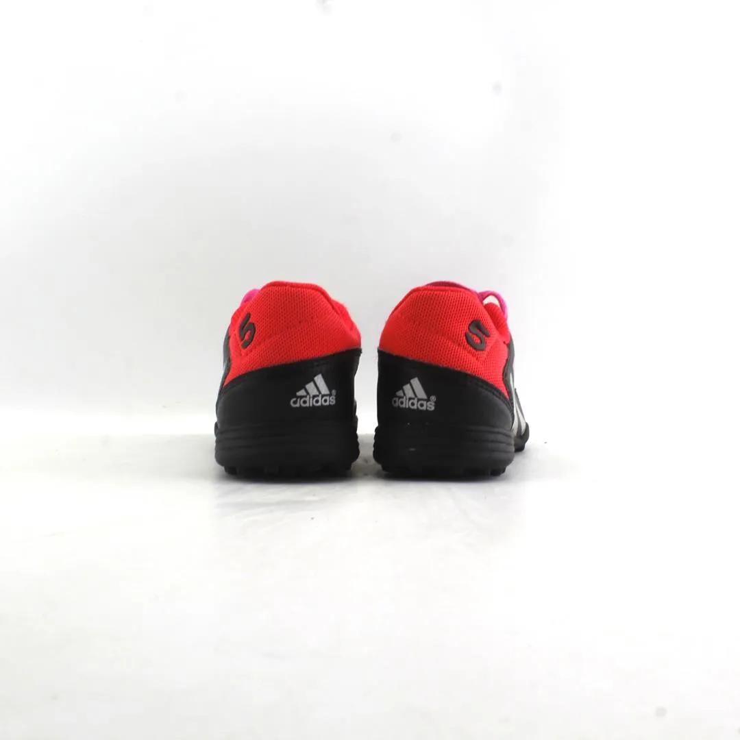 ADIDAS 5