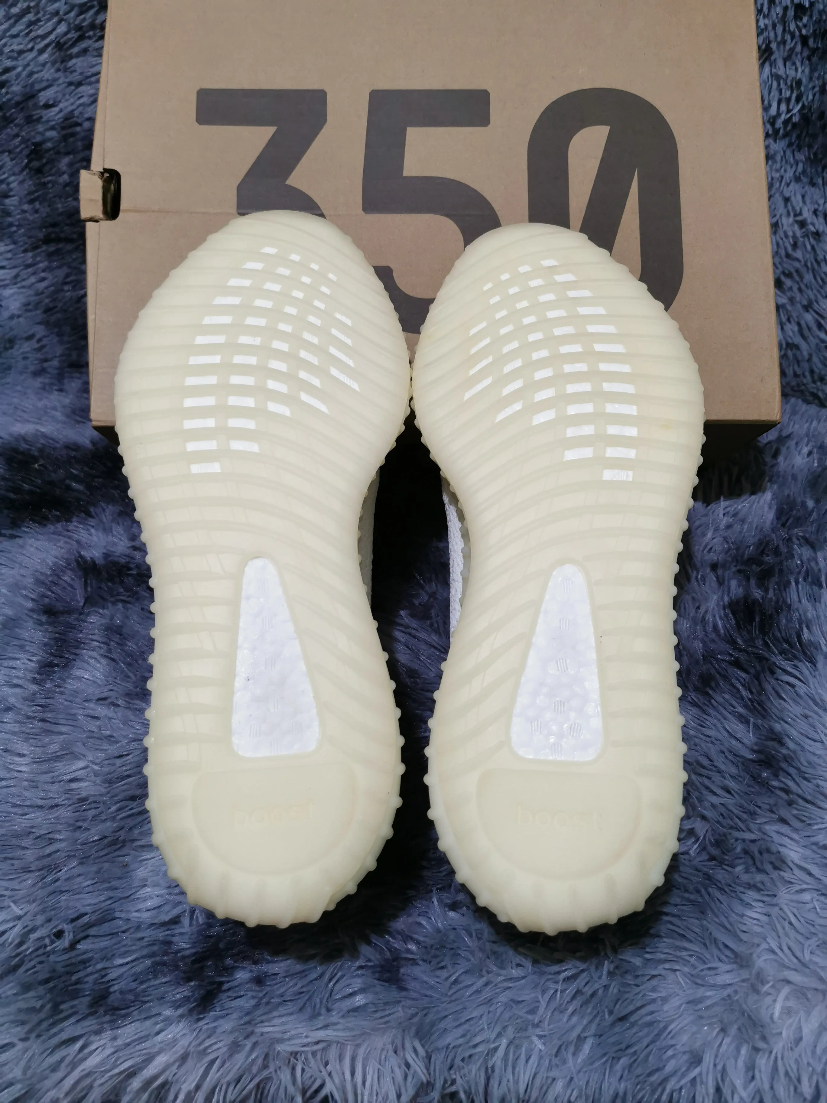 Adidas Yeezy Boost 350 V2 "Cream / Triple White" (CP9366)