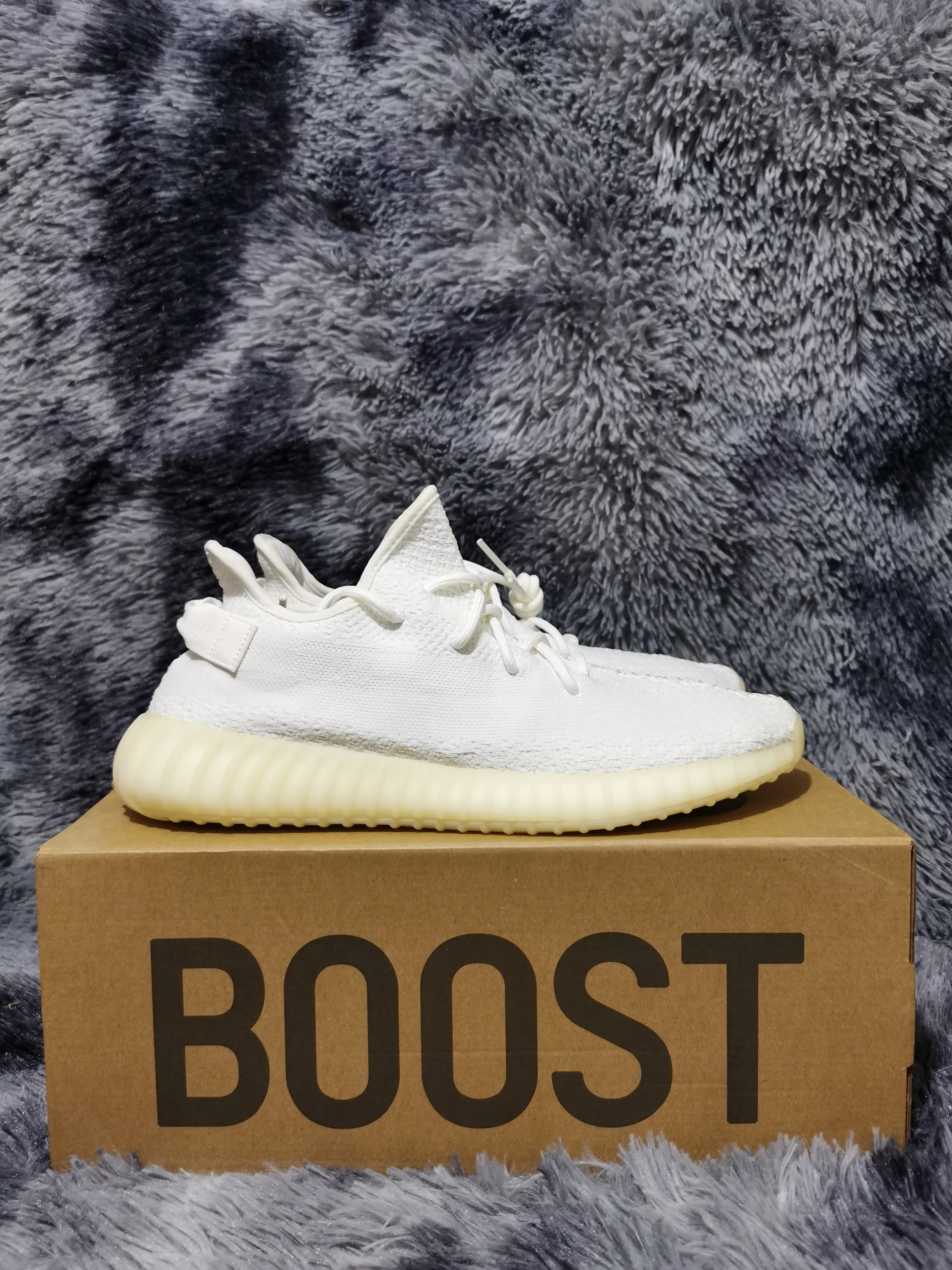 Adidas Yeezy Boost 350 V2 "Cream / Triple White" (CP9366)