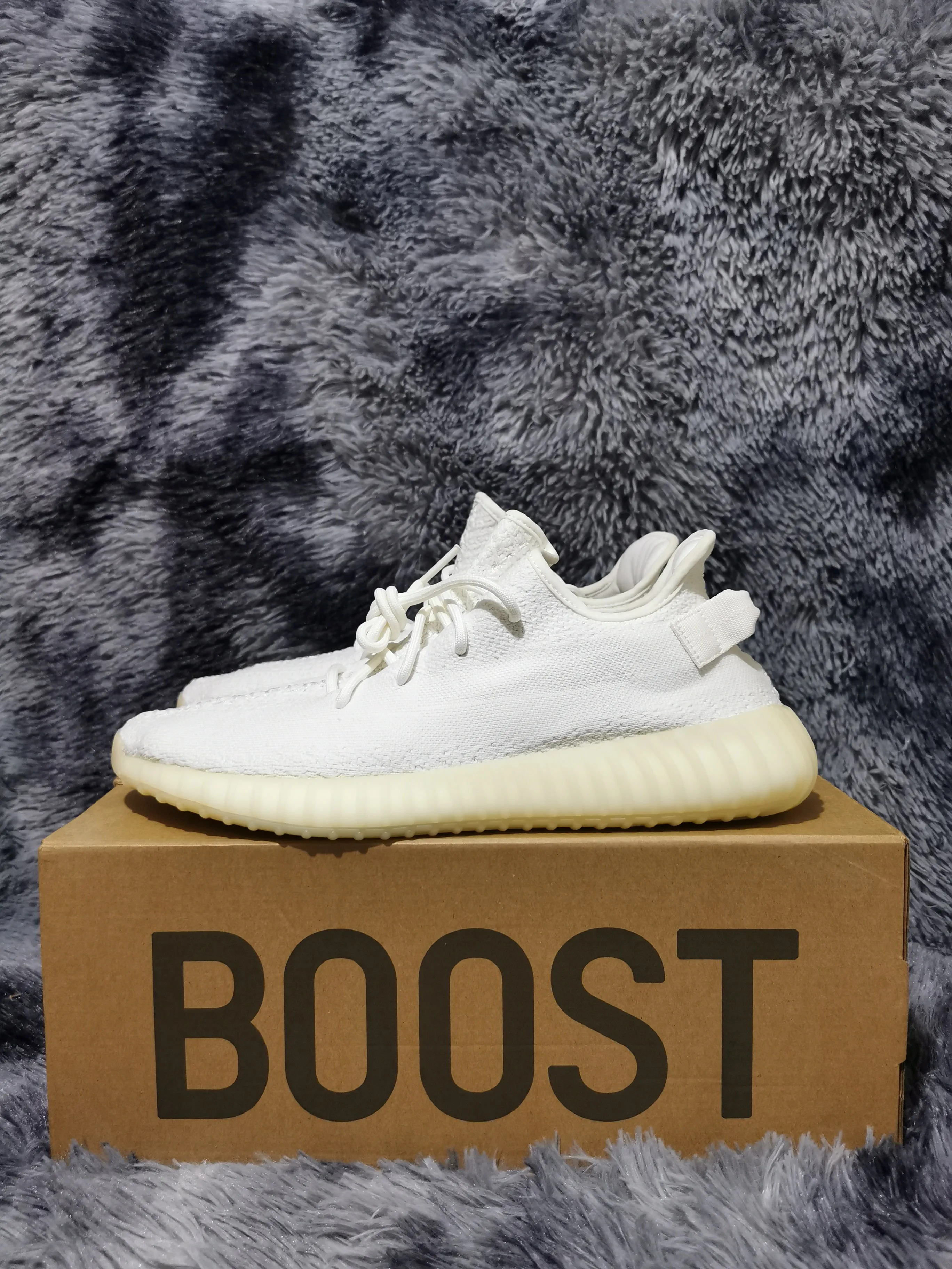 Adidas Yeezy Boost 350 V2 "Cream / Triple White" (CP9366)