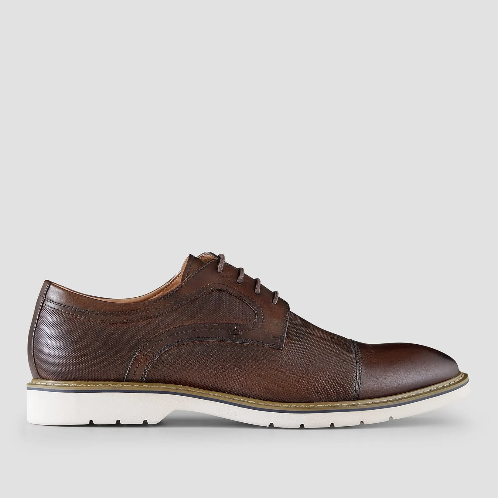 AQ by Aquila Jonson leather dress shoes in brown
