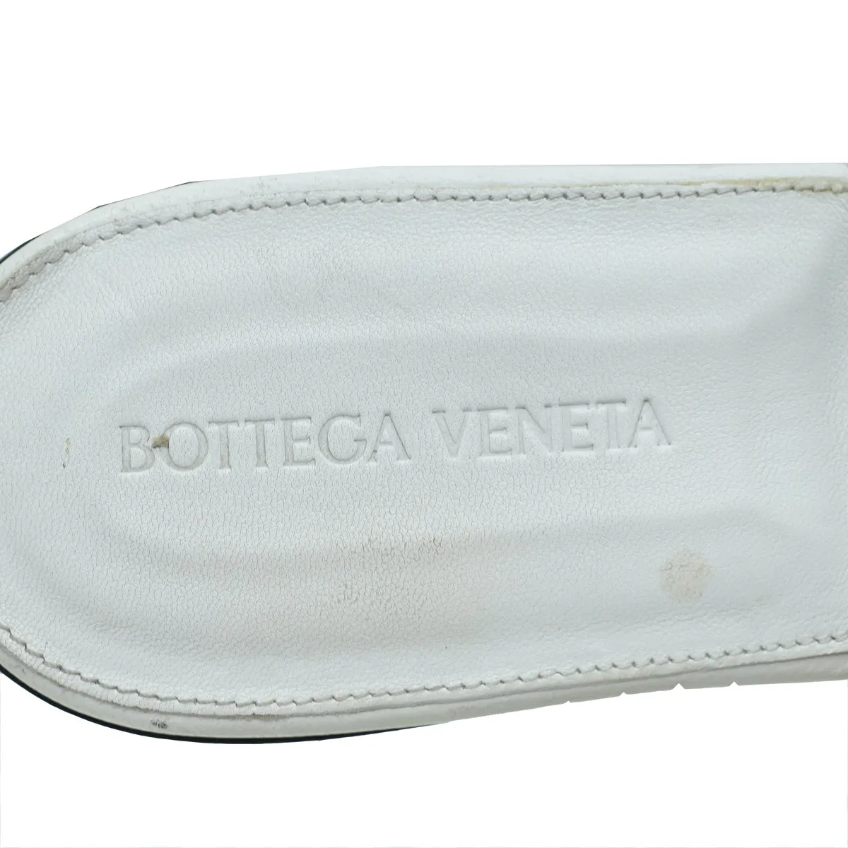 Bottega Veneta White Intrecciato Lido Flat Sandals 38.5