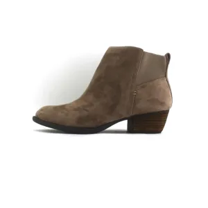 DR SCHOLLS JORIE, STUCCO