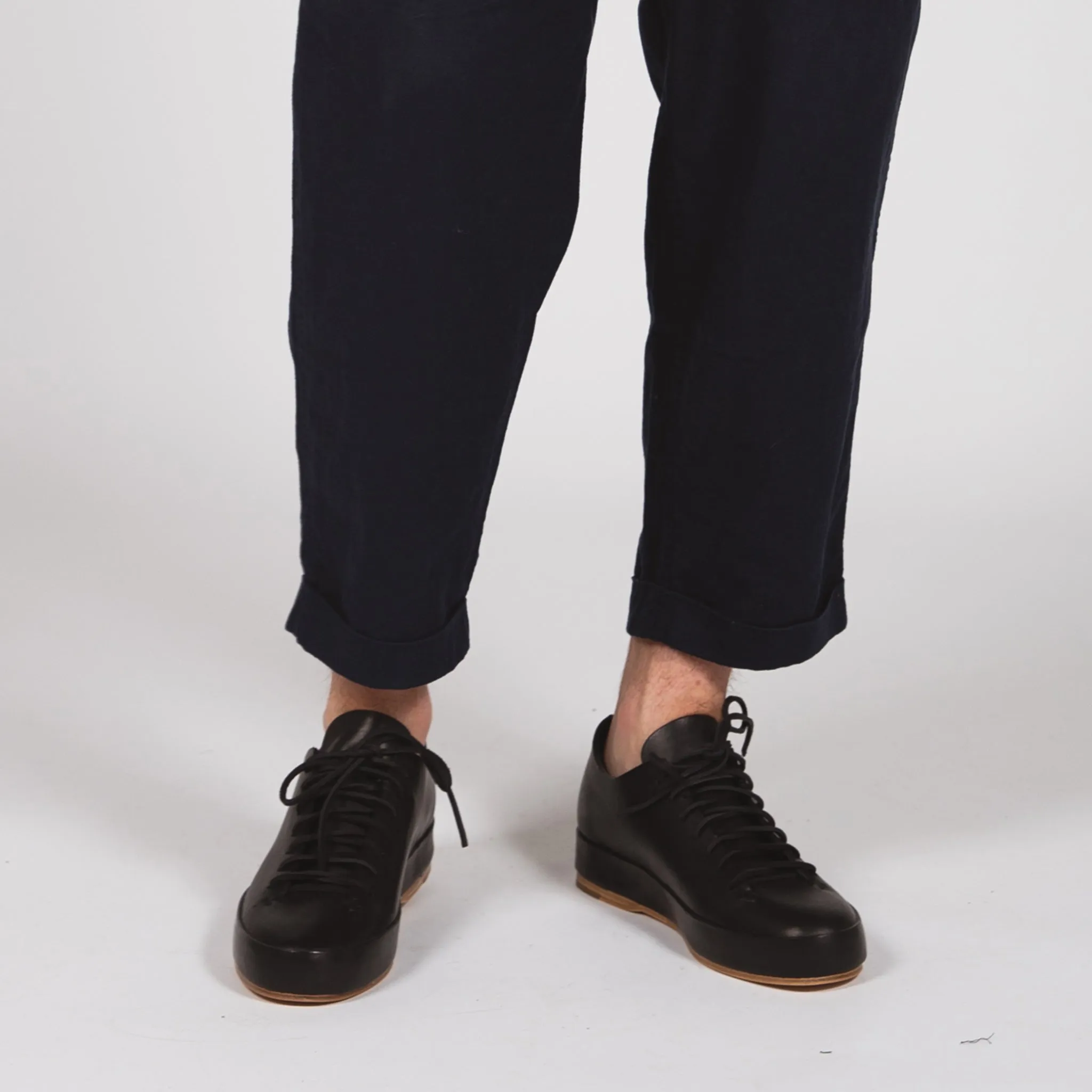 Hand Sewn Low - Black