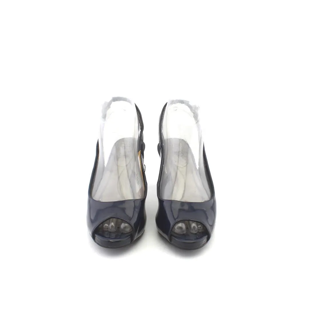 LIFE STRIDE  -