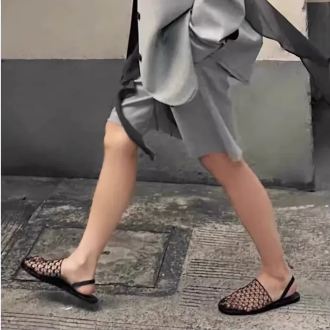 MOZRE Fishnet Flat Sandals