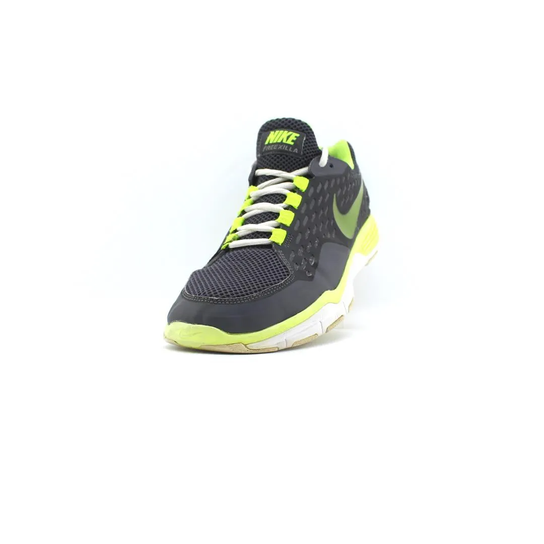 NIKE FREEXILLA