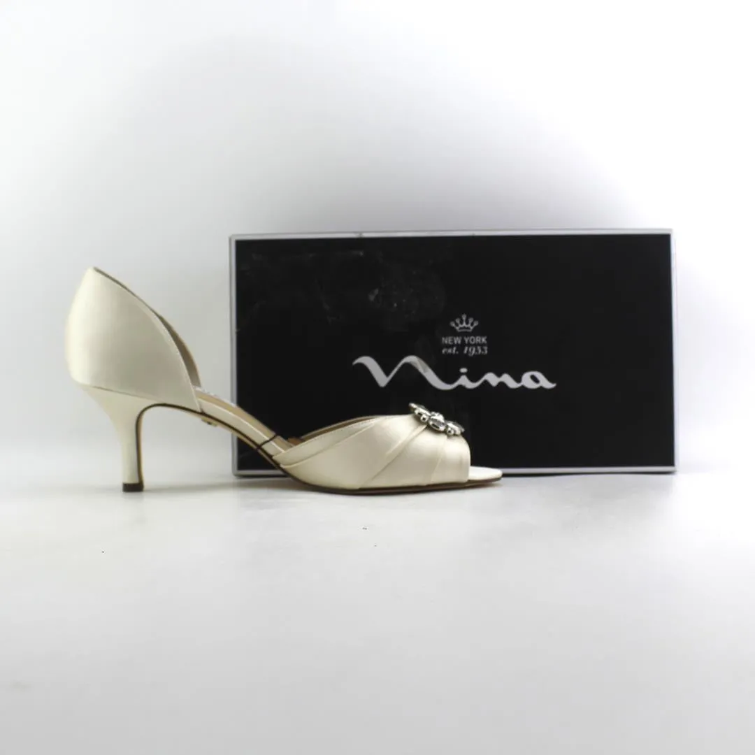 NINA CHARISA- YS