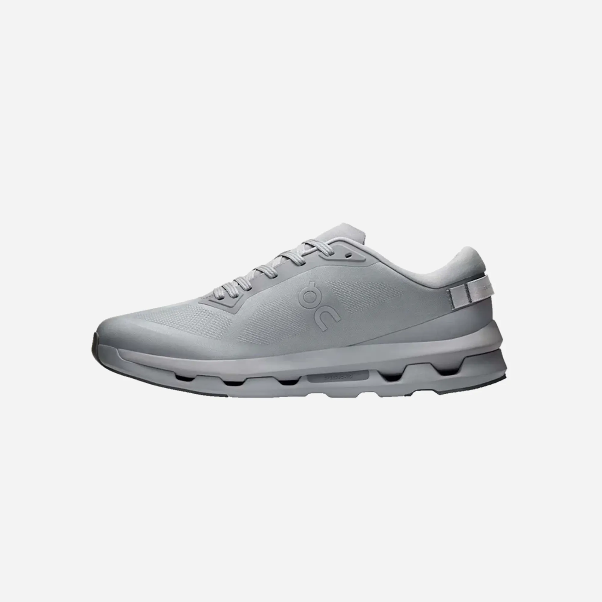 ON Cloudzone Alloy