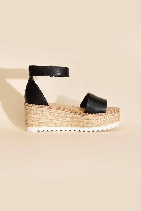 TUCKIN - S Platform Sandals