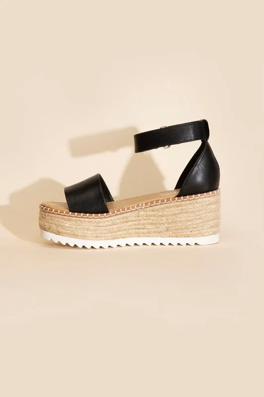 TUCKIN - S Platform Sandals